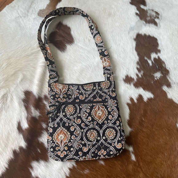 Vera Bradley Purse - Picture 4 of 7